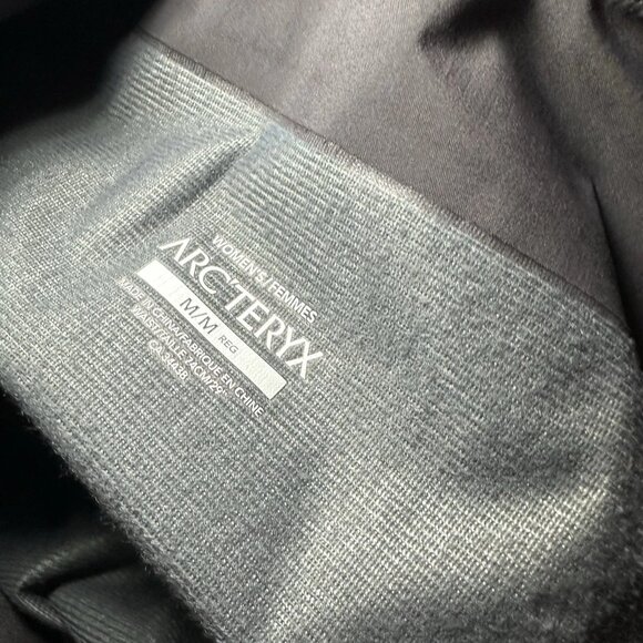 Arc’teryx Sentinel Full Bib Pant Womens Medium Regular Black Goretex Recco 11117 - Picture 14 of 16